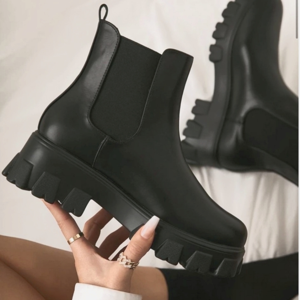 Chelsea  boot